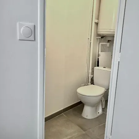 2 Proche D'un Villa